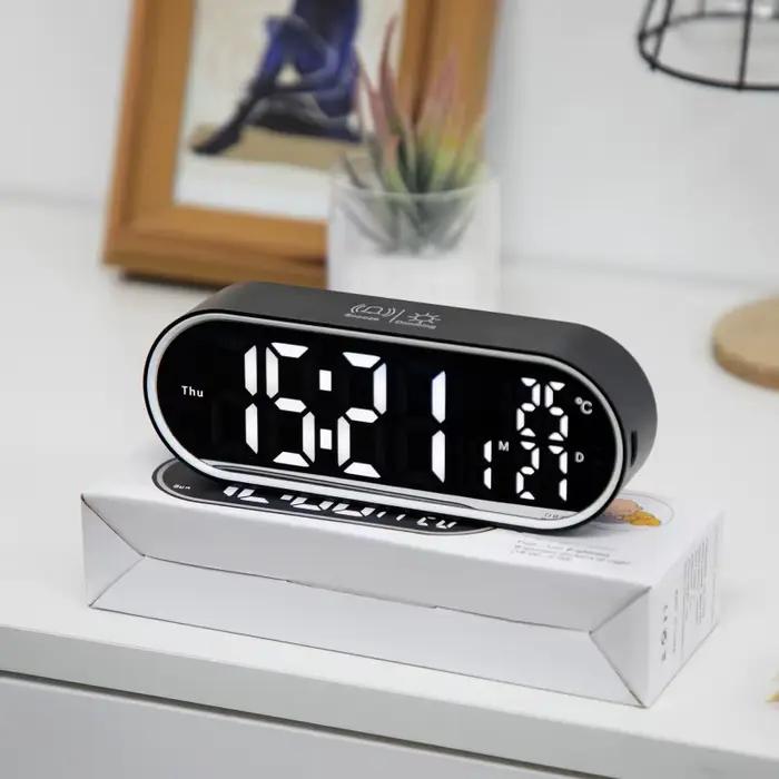 Réveil numérique température Date semaine 2 alarmes Mode nuit Snooze 12/24H Anti-déruption commande 