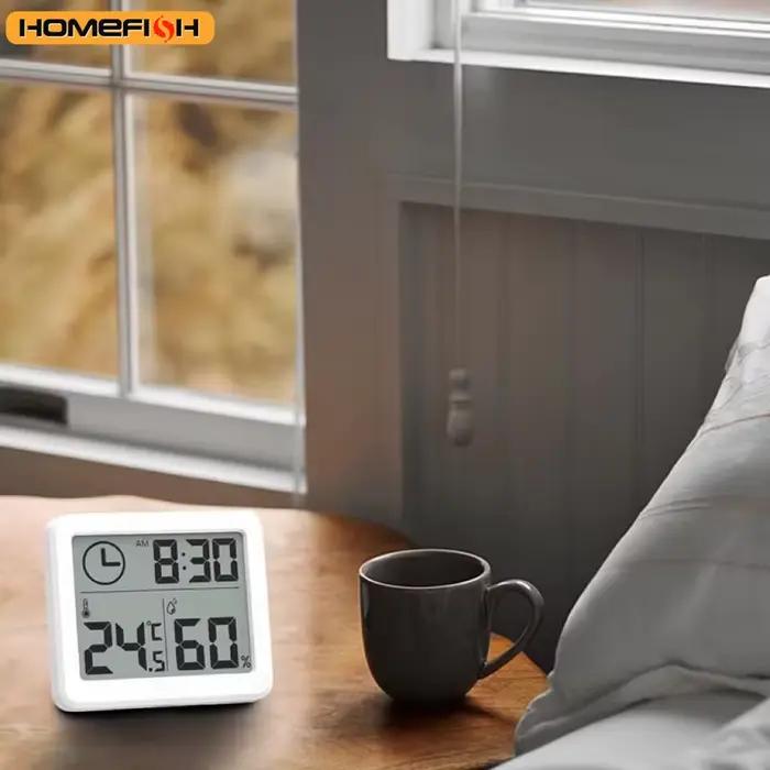 Horloge numérique de bureau avec affichage de la température et de l'humidité