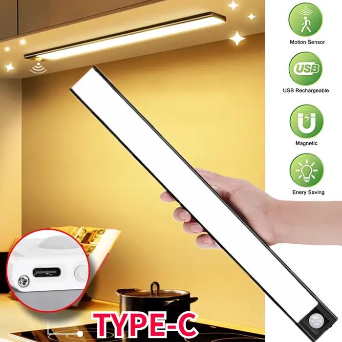 Veilleuse lumière LED sous armoire
