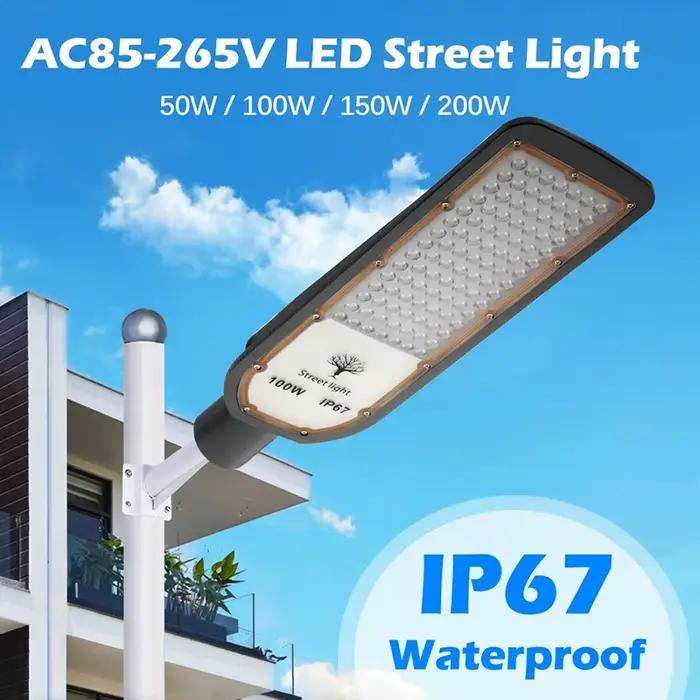 Lampadaire extérieur LED