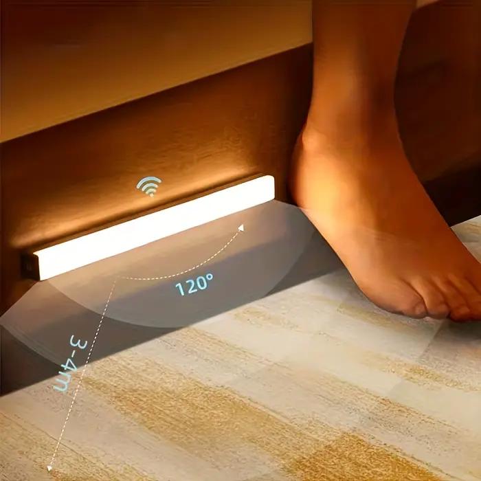Lumière LED sans fil à détecteur de mouvement pour intérieur