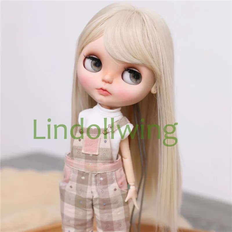 Perruque Blyth de 9 à 10 pouces, cheveux longs et lisses blond clair 0809