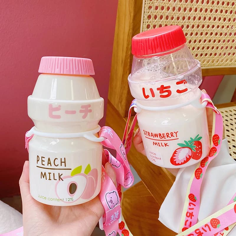 Ins 480ml mignon fruits bouteille d'eau sans BPA mode fraise lait bouteilles d'eau Portable résistan