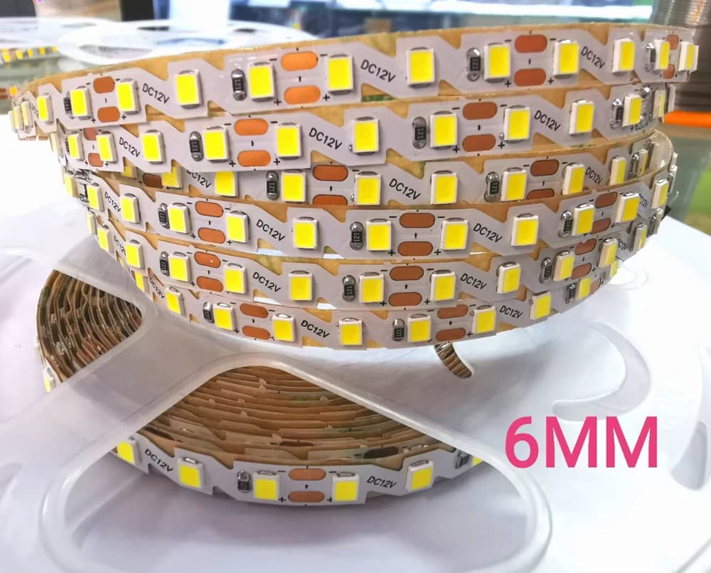Bande LED 12V 24V 2835 3mm 4mm 5mm 6mm en forme de S 8mm 10mm 15mm largeur PCB, ruban LED blanc/blan