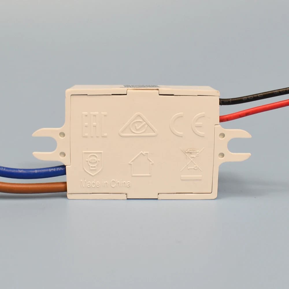 Petit pilote 700mA alimentation pour applique 3-9V linéaire 3030 LED transformateur de lit SELV avec