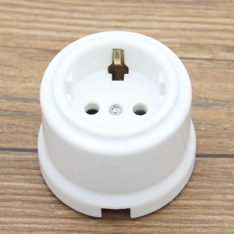 AC 220-250V 16A norme européenne prise murale en céramique mise à la terre rechargeable femelle sans