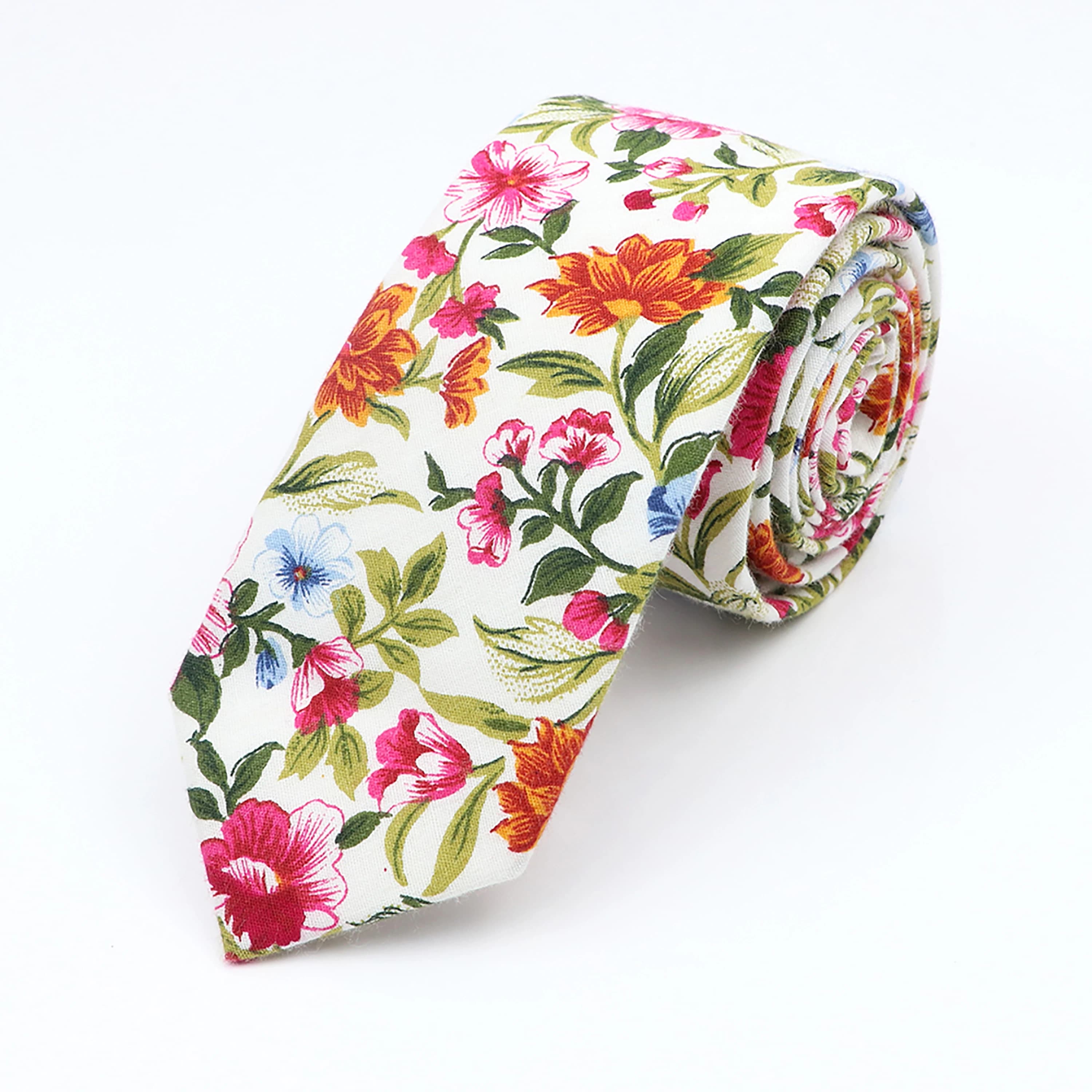 Nouvelle cravate florale élégante pour hommes femmes 100% coton belle fleur Paisley cravate étroite 
