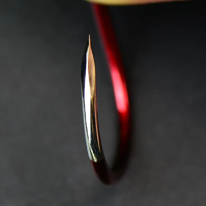 Hameçons de pêche japonais à pointe super aiguille, à bouche courbée triangulaire, à attaque rapide,