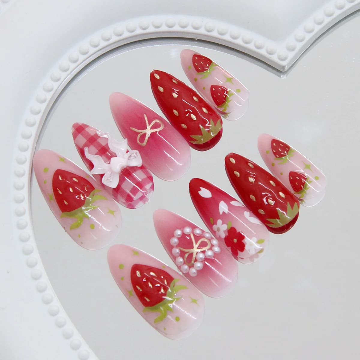 24 pièces Ins 3D nœuds papillon presse sur ongles doux fraise rose Plaid amande faux ongles avec coe