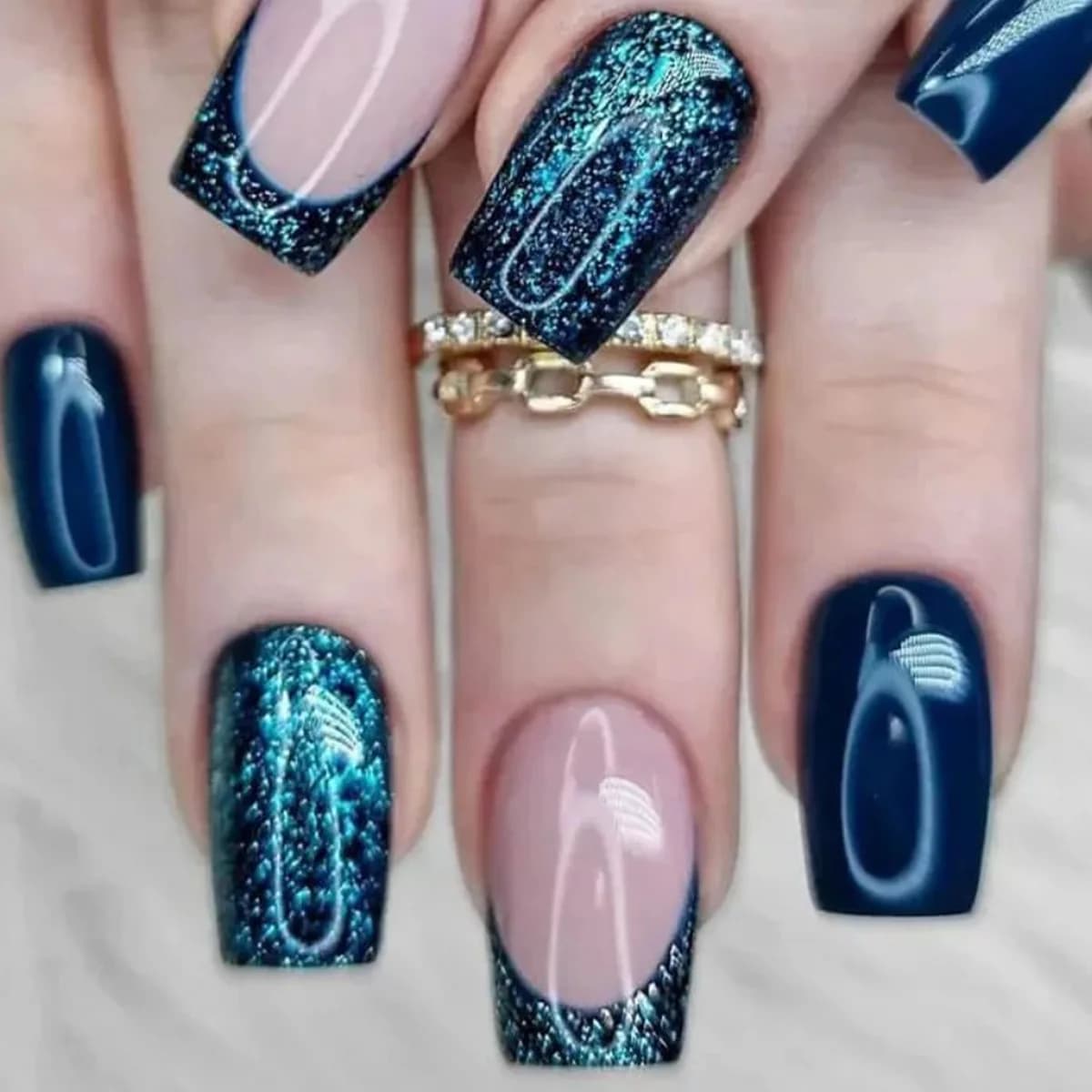 Faux ongles courts N64.avec poudre scintillante pour filles, nail art, couverture complète, français