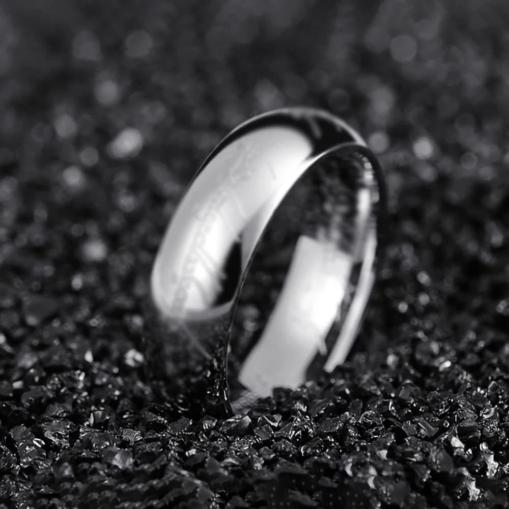 Bague sculptée dominatrice Simple en acier inoxydable, couleur or, mot de rune 3D, bagues de Couple,