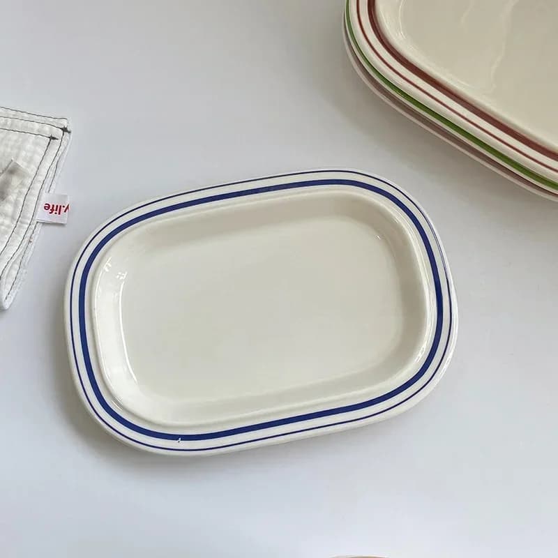 Assiette en céramique linéaire de style coréen pour dim sum, pâtes, thé de l'après-midi, vaisselle a