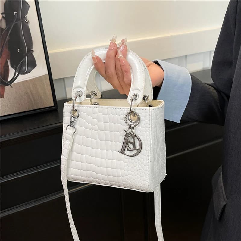 Sac à bandoulière élégant en cuir pour femme, sac à main de luxe de créateur, sac fourre-tout classi