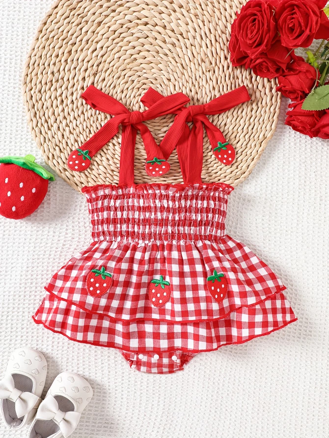 Robe barboteuse smockée à bretelles à nouer pour bébé fille – Corsage froncé extensible et jupe supe