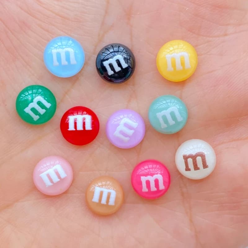 50pcs mignon 8mm mixte Mini bonbons ongles strass gemmes paillettes Nail Art bijoux manucure ongles 