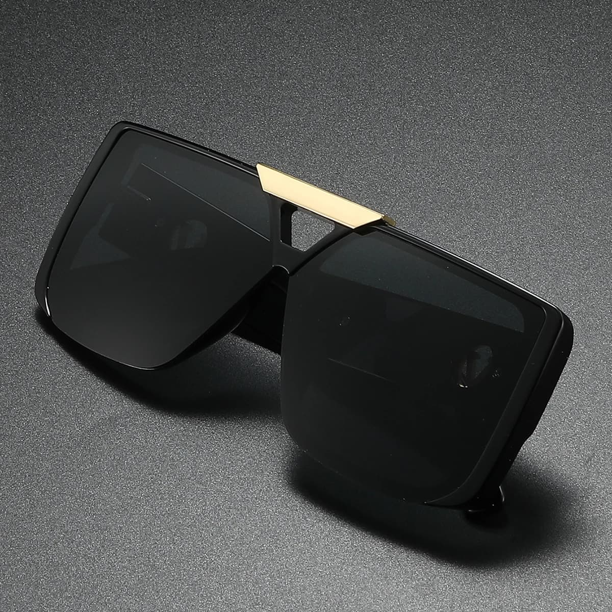 Nouveau cadre carré noir rétro classique pour hommes, décoration à motif de temple exquis, à la mode