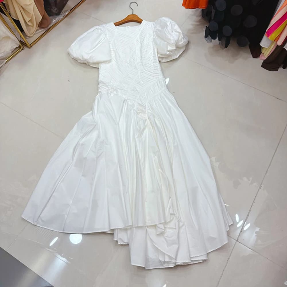 TWOTWINSTYLE tempérament robes solides pour les femmes col rond manches à bulles taille haute décont