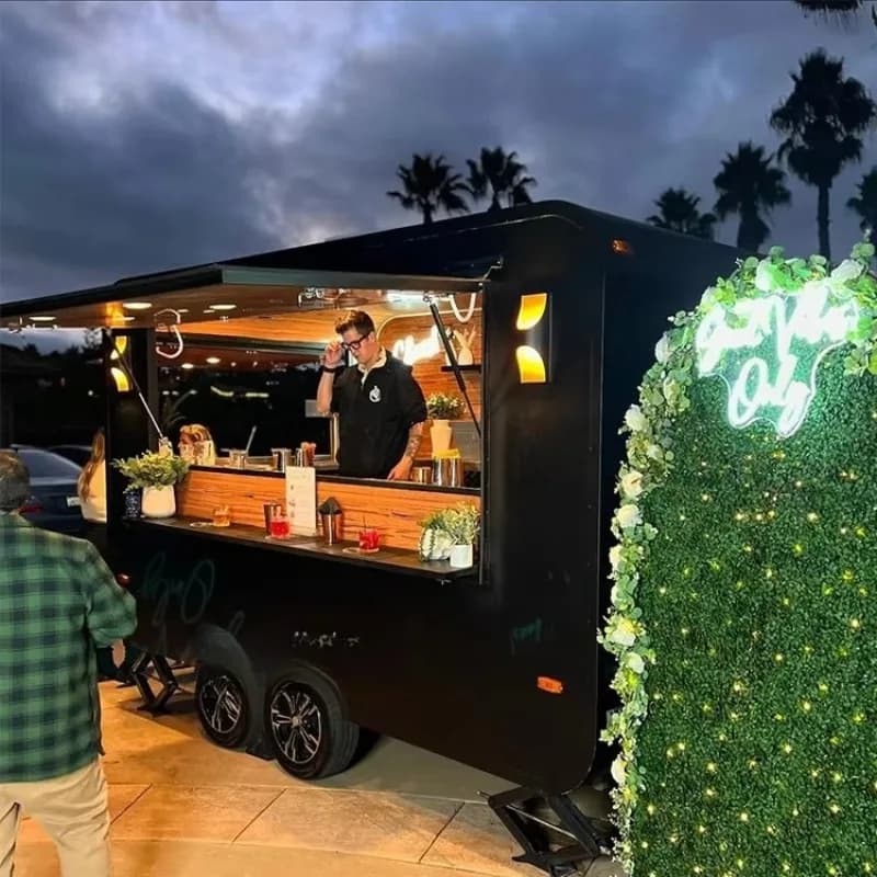 2025 Mobile Cocktail bière jus Smoothie Bar Kebab restauration rapide remorque entièrement équipé Re