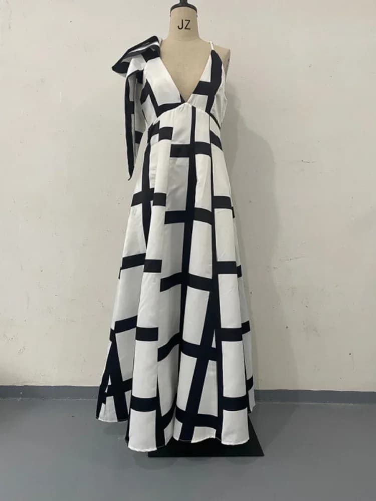 Femmes robe Sexy fête Spaghetti sangle col en v sans manches mode grande balançoire femme mince Empi