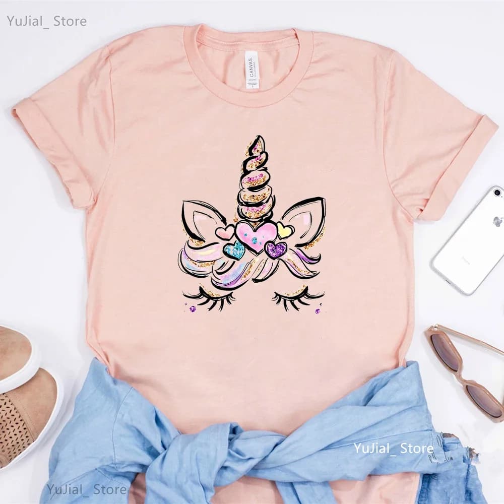 Vous êtes magique lettre impression T-Shirt femmes Kawaii licorne fille graphique T-Shirt Femme fleu