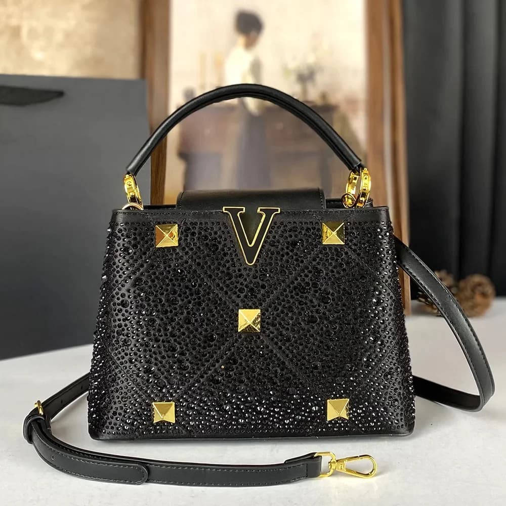 Brillant diamant Style sac à main 2025 nouveau sac pour femmes européennes et américaines Rivet eau 