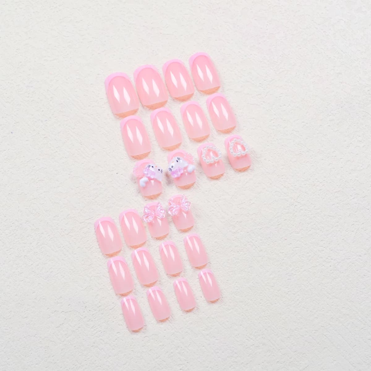24 ongles carrés moyens rose français mignon dessin animé chat blanc amour camélia Patch pour ongles