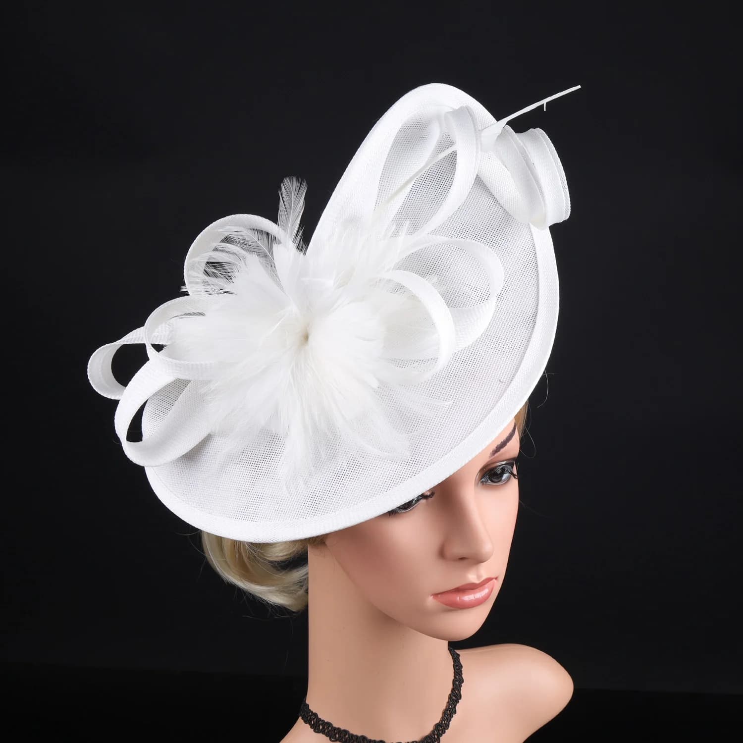 2025 Chapeau fascinateur élégant pour femmes Tea Party Kentucky Derby Fascinator Pillbox Chapeau Plu