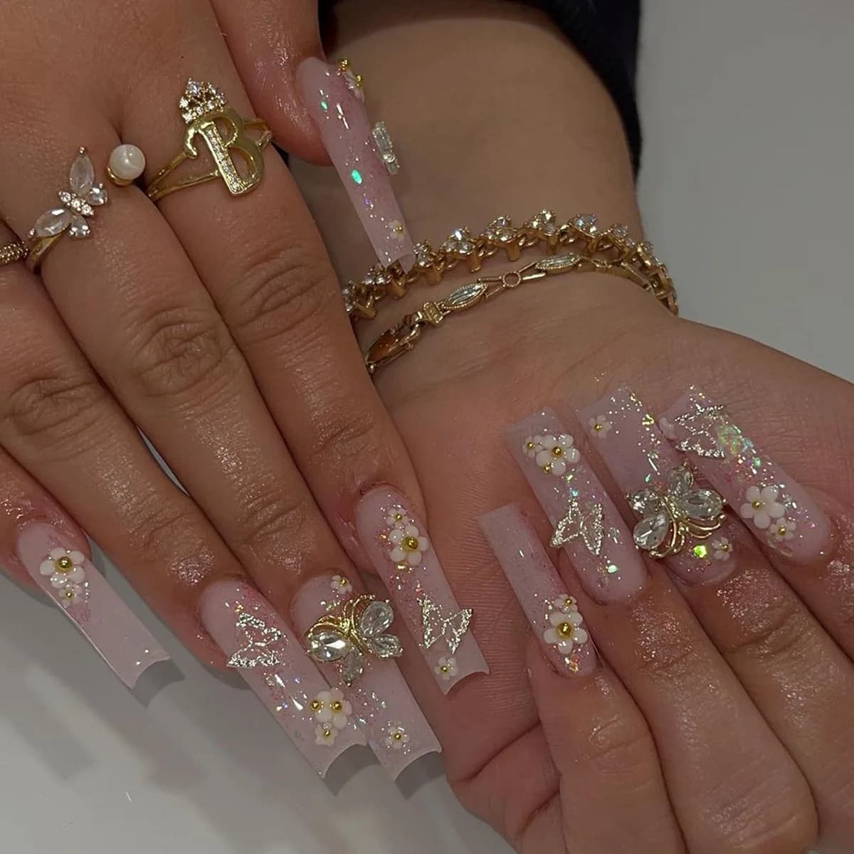 24 faux ongles longs carrés à la française, motif cœur 3D, à presser, avec strass, prêts à poser, po