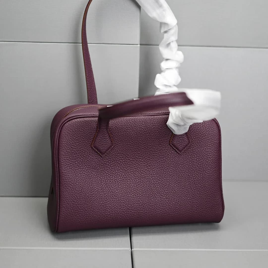 Sac à main en cuir véritable pour femme, couche supérieure, sensation avancée, nouveau modèle à la m