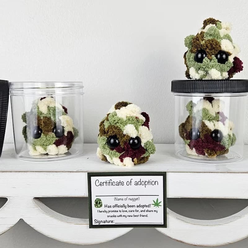 Peluche petite pépite de mauvaises herbes dans un pot, jouet en peluche fait main, décoration d'inté