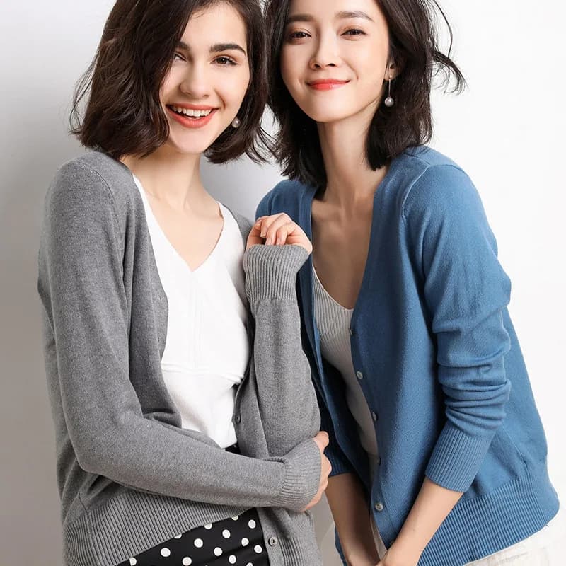 Cardigans femmes 2025 printemps automne tricots mode coréenne Cardigan Style court hauts col en v tr