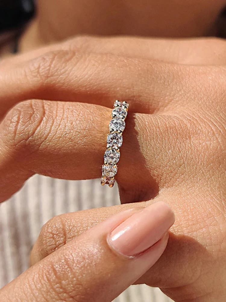 Bagues rondes en argent Sterling 925 et Zircon brillant pour femmes, magnifiques bagues de fiançaill