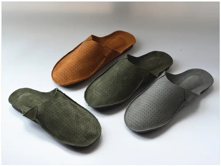 Pantoufles rétro perforées pour hommes, sandales d'été en cuir de vache