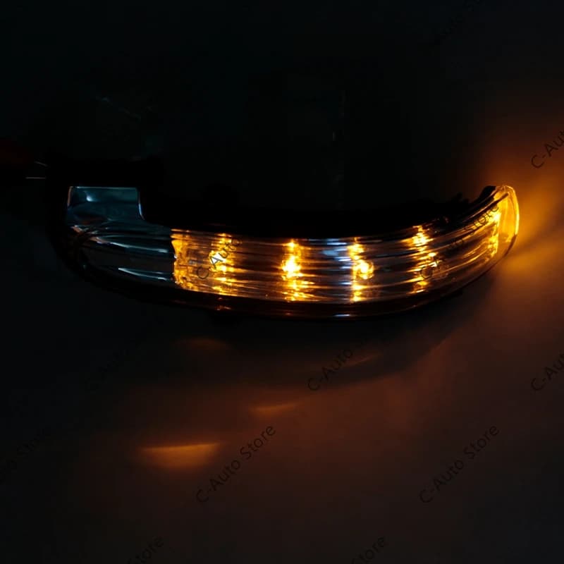 Clignotant LED pour miroir de voiture, 4 portes, pour mercedes-benz classe C W203 C230 C240 C32 2004