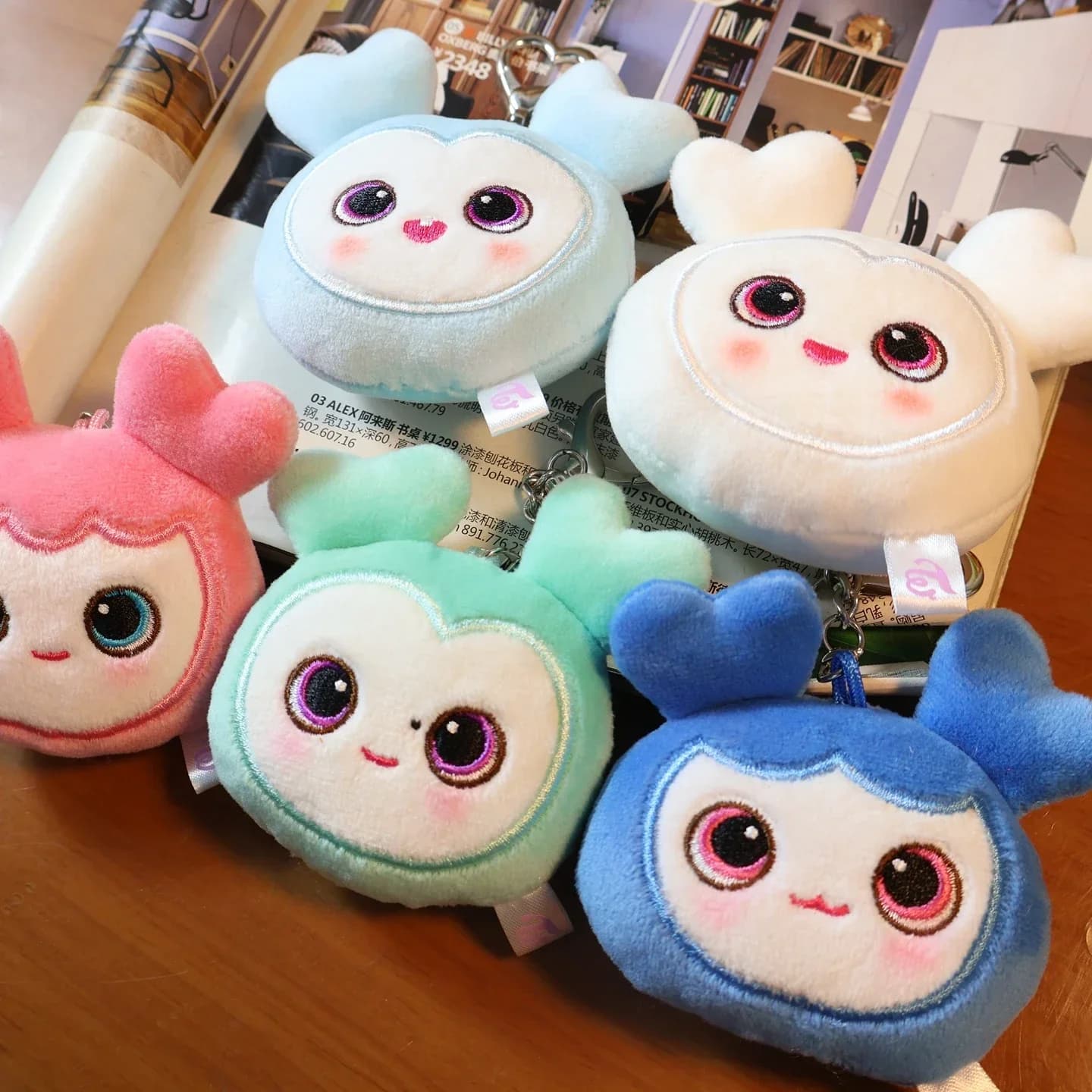 Porte-clés poupée en peluche Style Kpop, 9 pièces, mignon, tête de dessin animé, breloque de sac, ac