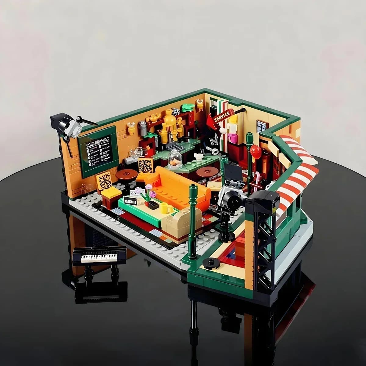 Friends House Family Classic City Central Apartment Building Block Cafe Room MOC-Streetview Model To