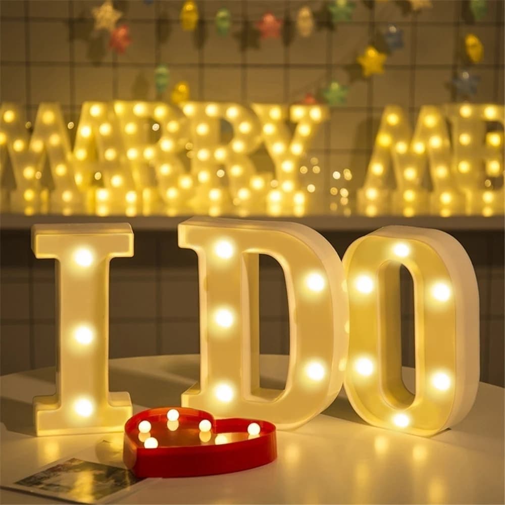 Veilleuse LED avec Lettres de l'Alphabet de 16cm, Luminaire Décoratif d'Nik, Idéal pour un Mariage, 