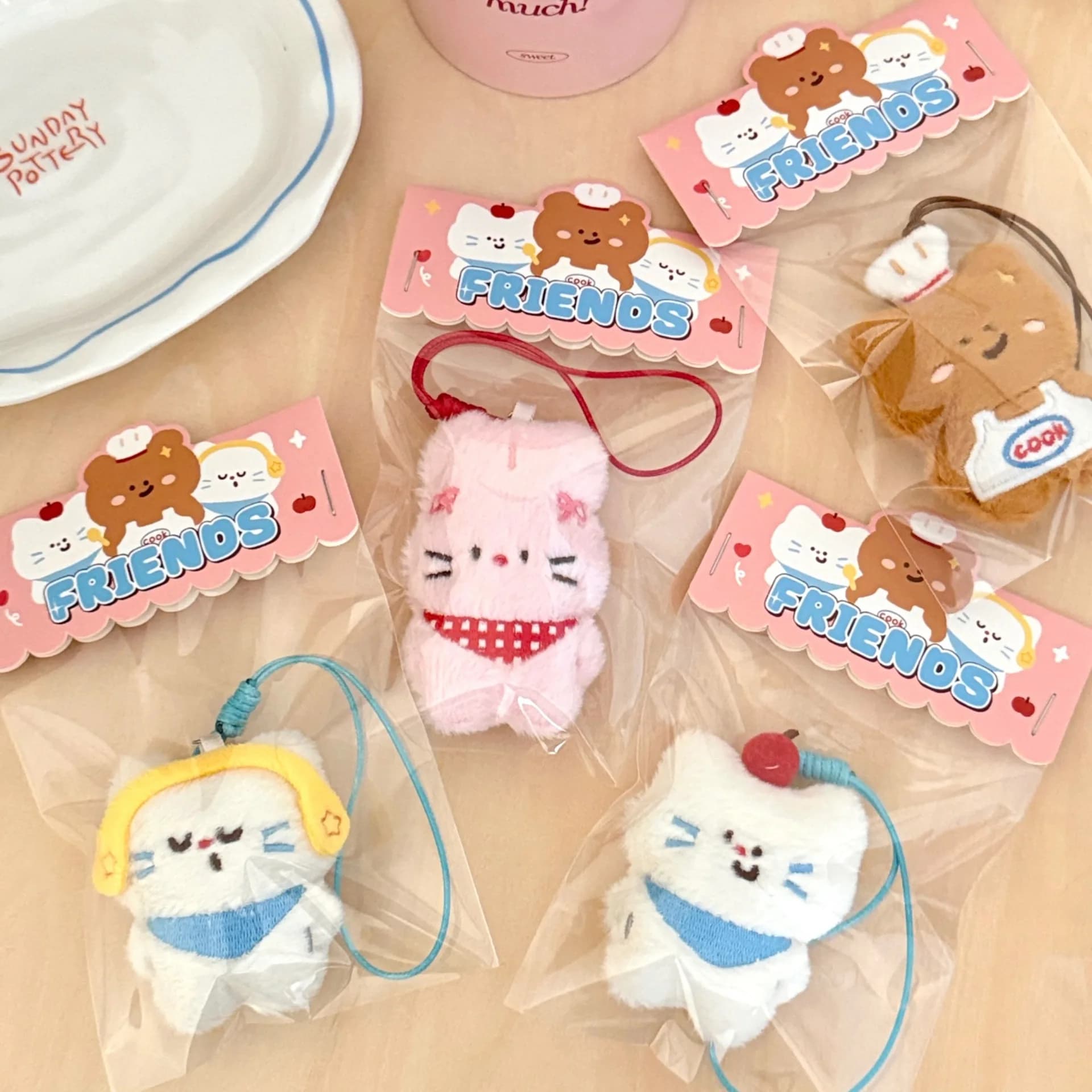 Pendentif de dessin animé mignon pour fille, porte-clés polyvalent, décoration de sac suspendue, 1/4