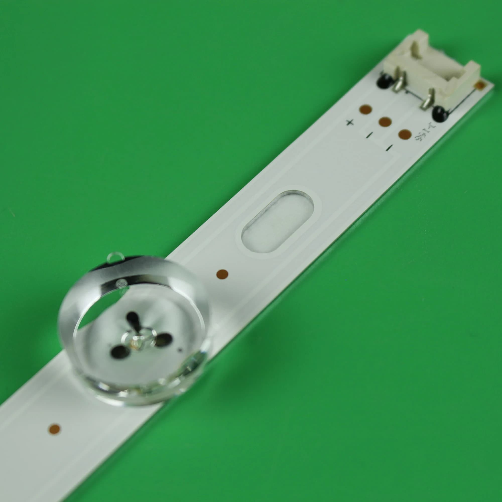 Bande de rétro-éclairage LED pour 39LN5100 39LN5300 39LA620S 39LN540V 39LN570V 39LN575S 39LA620V 39L
