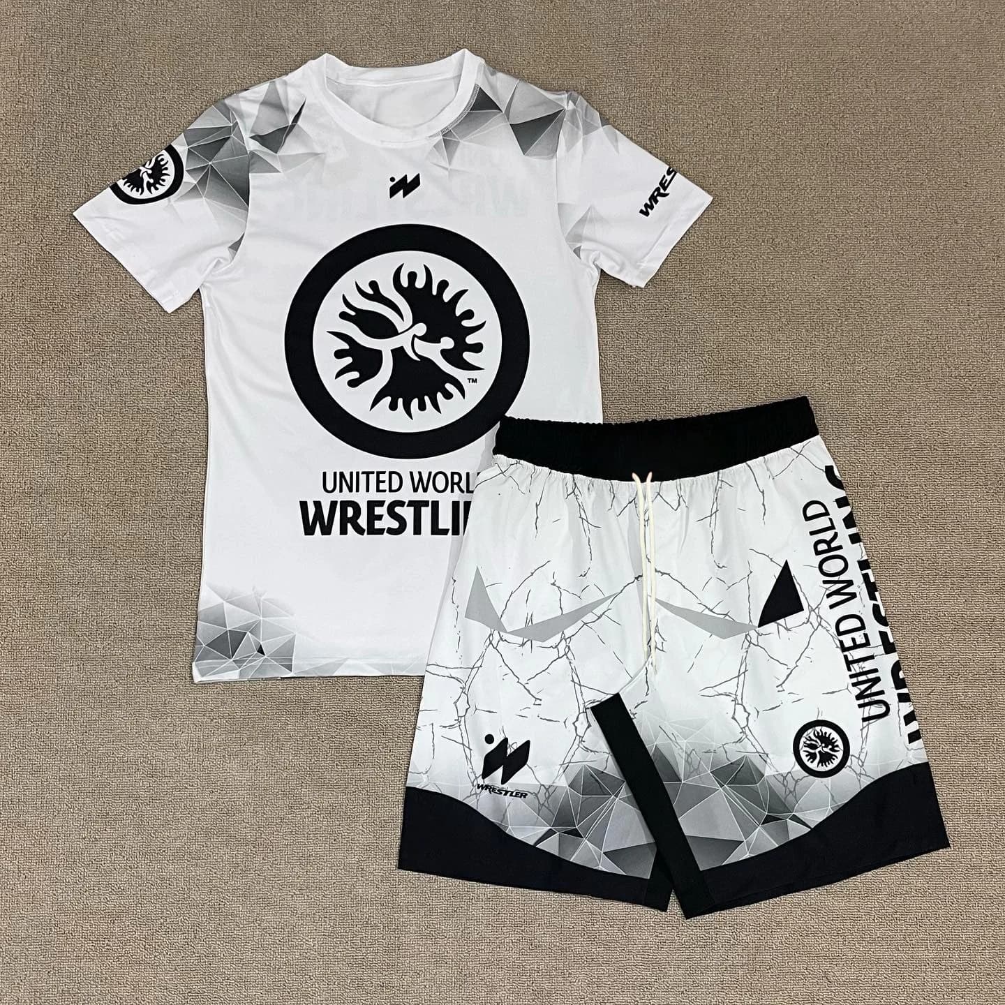 Ensemble de sport respirant pour homme : Rashguard et short à imprimé marbre blanc, séchage rapide, 