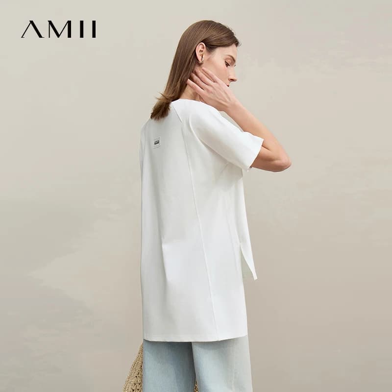T-shirt Amii Femme Été 2026 Nouveau Col Rond Fente Latérale Coton Broderie Lettre Dentelle Accent Te