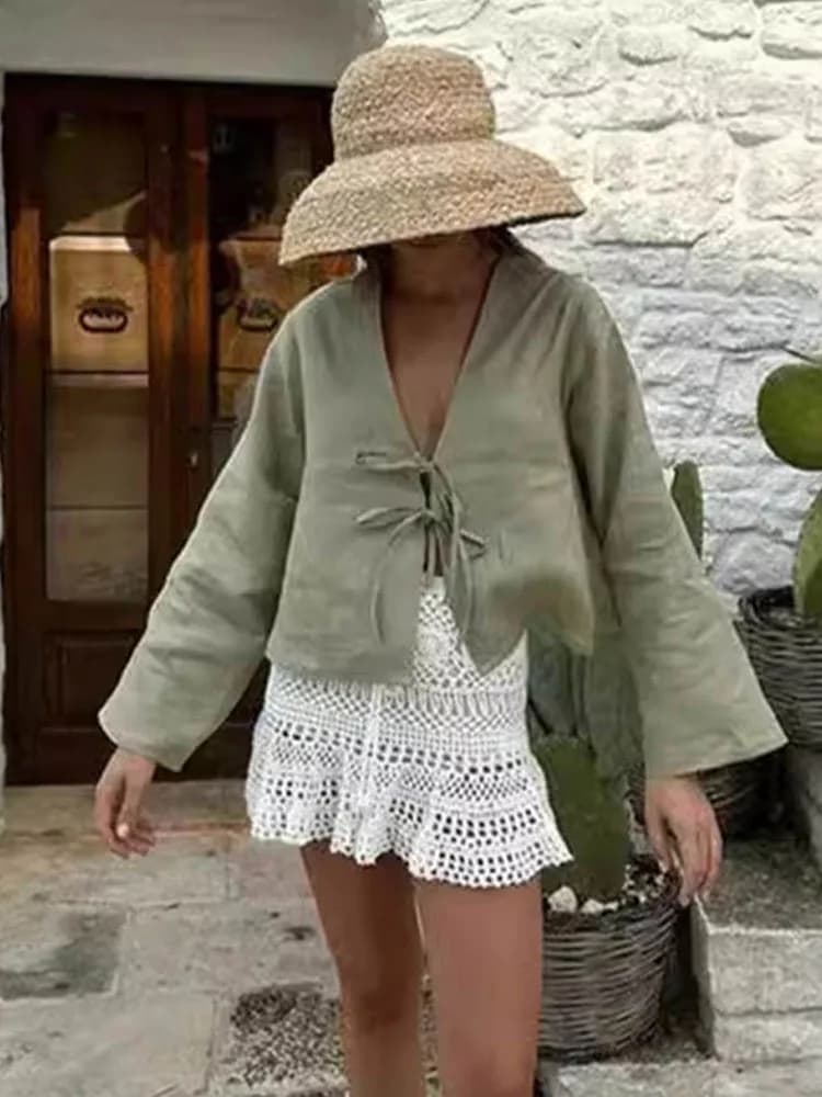 Chemises blanches élégantes à lacets pour femmes, chemisier à manches longues, col en V, monochromat