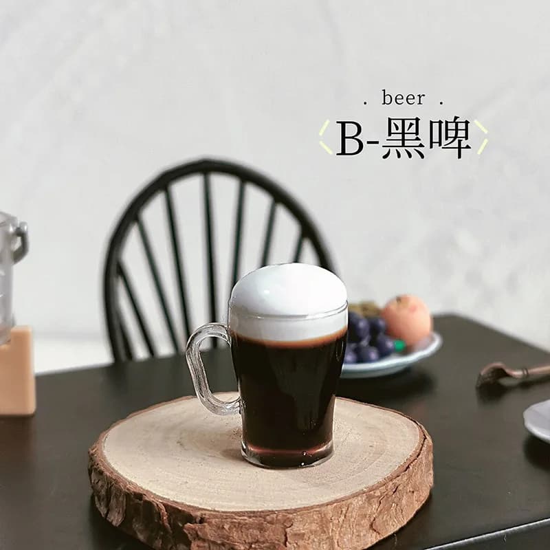 Jouet Miniature bière noire jaune, modèle de décoration pour maison de poupée, accessoires de bricol