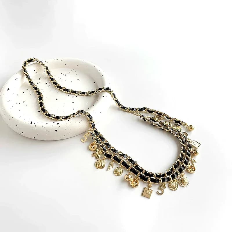 Ceintures tissées en cuir multicouches, chaîne de taille, pompon en métal, pendentif multi-éléments,