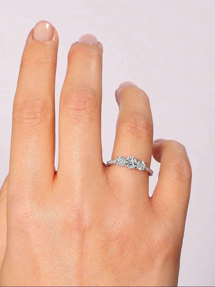 Bague ronde en argent Sterling 925 pour femmes, classique, mode, Zircon 0,5 ct, anniversaire, fiança