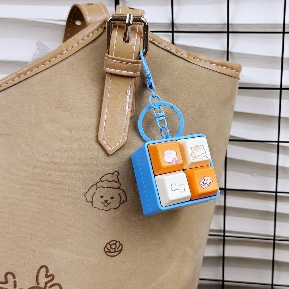Nouveau dessin animé Fidget porte-clés bricolage clavier Keycap presser musique porte-clés touches b