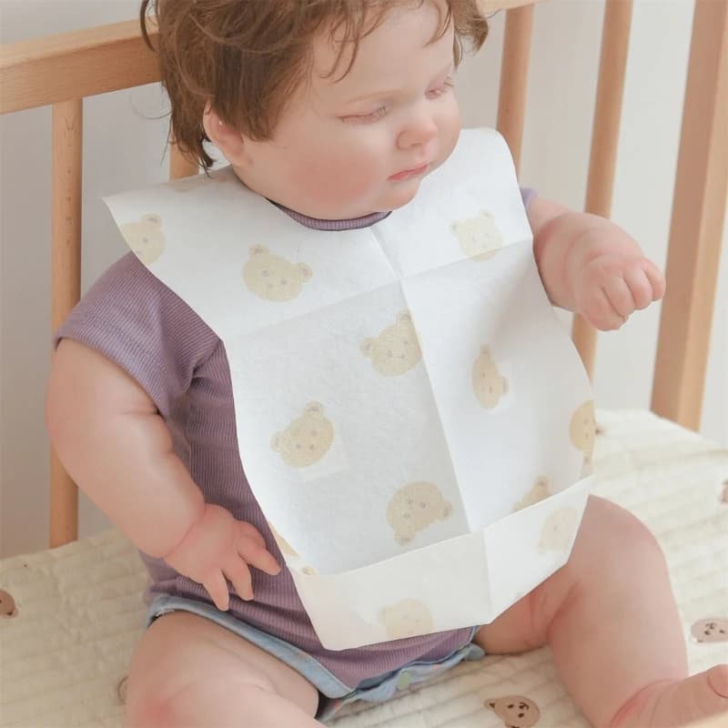 Paquet de 50 bavoirs jetables pour bébés âgés de 6 mois à 2 ans, bavoir d'alimentation ours de dessi