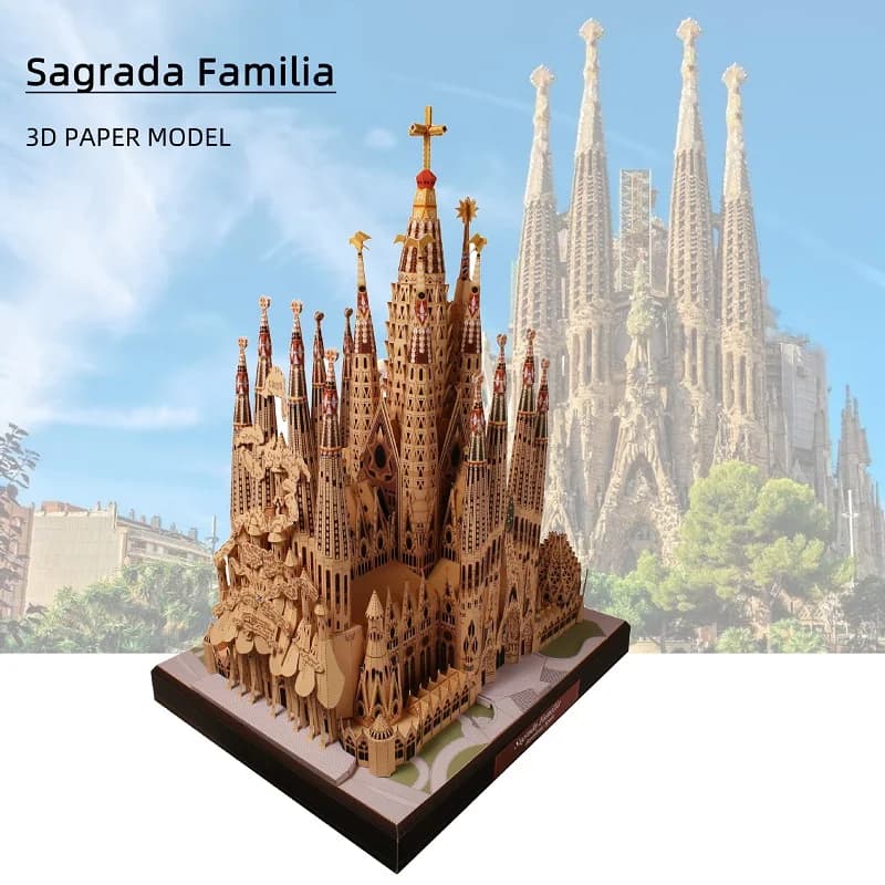Architecture de renommée mondiale, cathédrale d'espagne Sagrada Familia, église catholique romaine, 