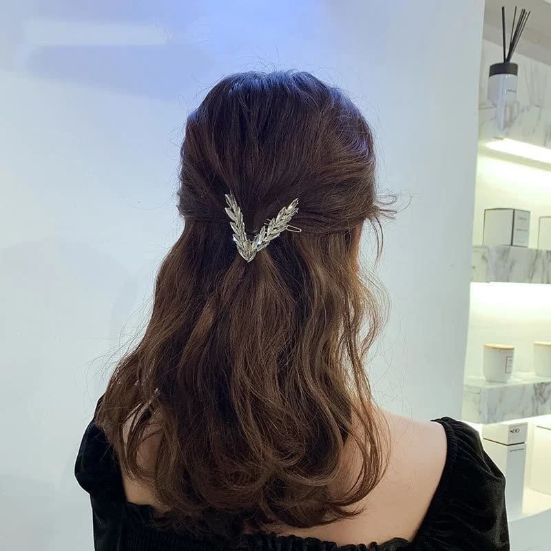 Pince à cheveux de luxe en cristal brillant pour femmes, épingles à cheveux coréennes en forme de V,