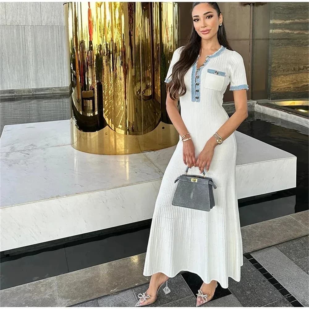 Robe Maxi en tricot pour femmes, élégante, contrastée, Chic, col rond, manches courtes, boutons méta